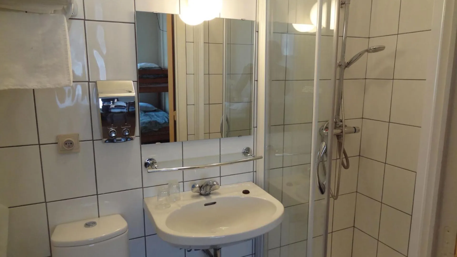 Logies Ocelot Hotel Ostend 0*,
